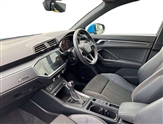 Audi Q3 Image 2
