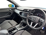 Audi Q3 Image 6