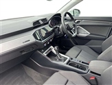 Audi Q3 Image 2