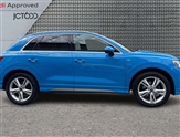 Audi Q3 Image 4