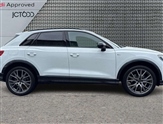 Audi Q3 Image 4