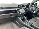 Audi Q3 Image 2