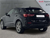 Audi Q3 Image 3