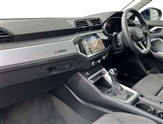 Audi Q3 Image 2