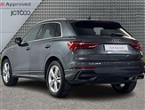 Audi Q3 Image 3