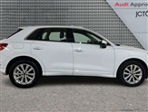 Audi Q3 Image 4