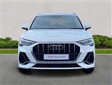 Audi Q3 Image 5