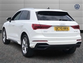 Audi Q3 Image 3