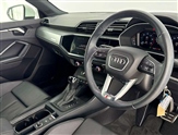 Audi Q3 Image 6