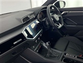 Audi Q3 Image 2