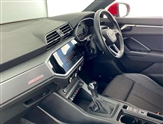 Audi Q3 Image 2