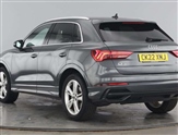 Audi Q3 Image 3