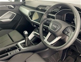 Audi Q3 Image 6