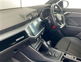 Audi Q3 Image 2