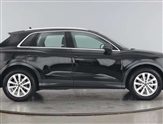 Audi Q3 Image 4