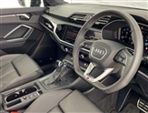 Audi Q3 Image 6