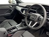 Audi Q3 Image 6