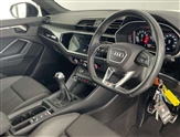 Audi Q3 Image 6