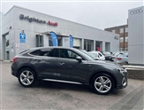 Audi Q3 Image 6