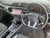 Audi Q3 Image 6