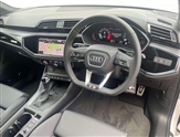 Audi Q3 Image 6