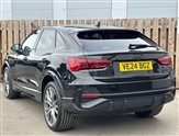 Audi Q3 Image 3