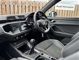 Audi Q3 Image 2