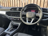 Audi Q3 Image 6