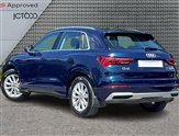 Audi Q3 Image 3