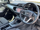 Audi Q3 Image 6