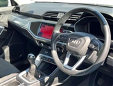 Audi Q3 Image 6