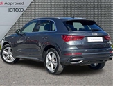 Audi Q3 Image 3
