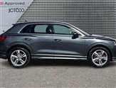 Audi Q3 Image 4