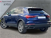 Audi Q3 Image 3