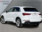 Audi Q3 Image 3