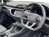 Audi Q3 Image 6