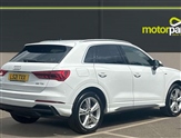 Audi Q3 Image 3
