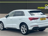 Audi Q3 Image 5