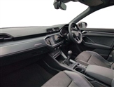 Audi Q3 Image 2