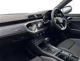 Audi Q3 Image 2