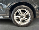 Audi Q3 Image 6