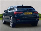 Audi Q3 Image 2