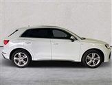 Audi Q3 Image 3