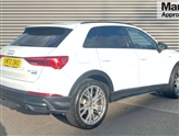 Audi Q3 Image 3