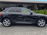 Audi Q3 Image 3