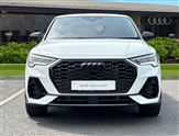 Audi Q3 Image 6