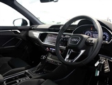 Audi Q3 Image 6