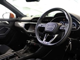 Audi Q3 Image 6