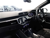 Audi Q3 Image 2