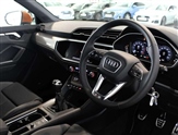 Audi Q3 Image 6